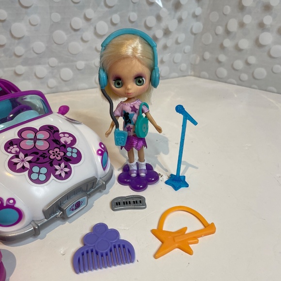 Littlest Pet Shop 💜🐼 Blythe Pretty-in-Purple play set - Picture 2 of 15